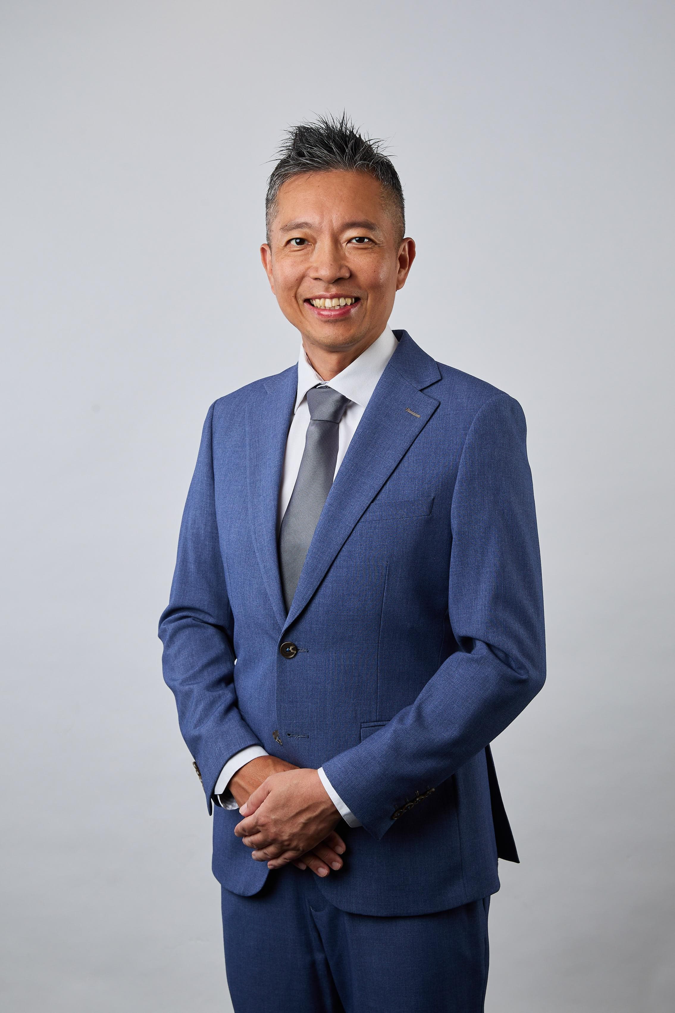 Mr Alan Soon