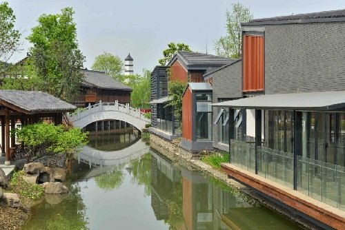 Tiexiang Lake Water Street